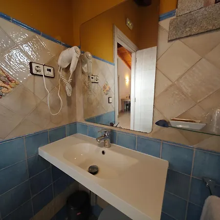 Casa De Trillo Galitrips * מוחיה