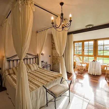 Casa De Trillo Galitrips Country house *