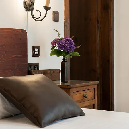Casa De Trillo Galitrips Country house *