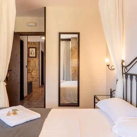 Casa De Trillo Galitrips *